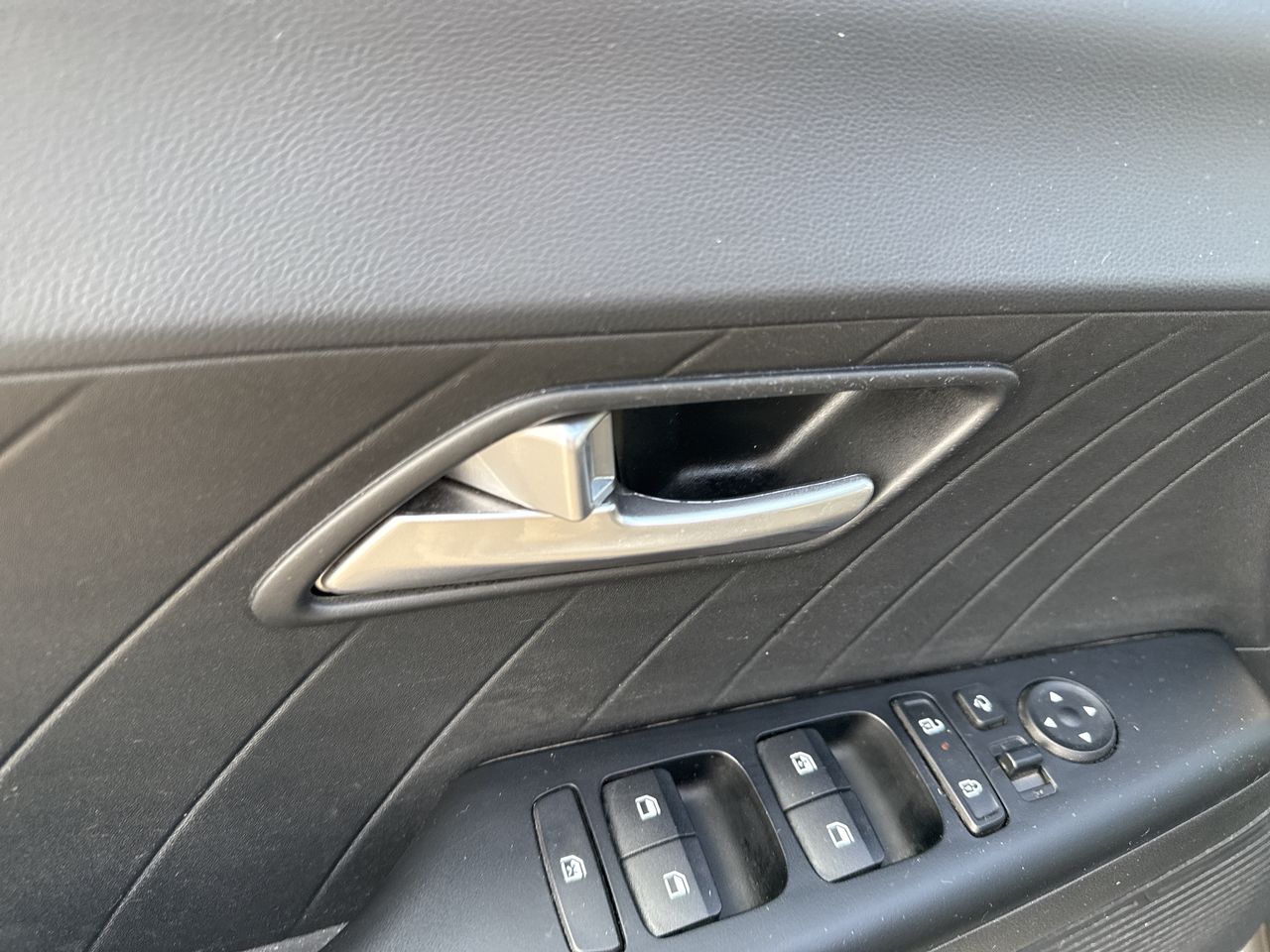 HYUNDAI - 13
