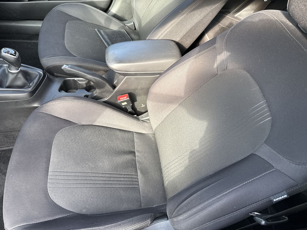 HYUNDAI - 15