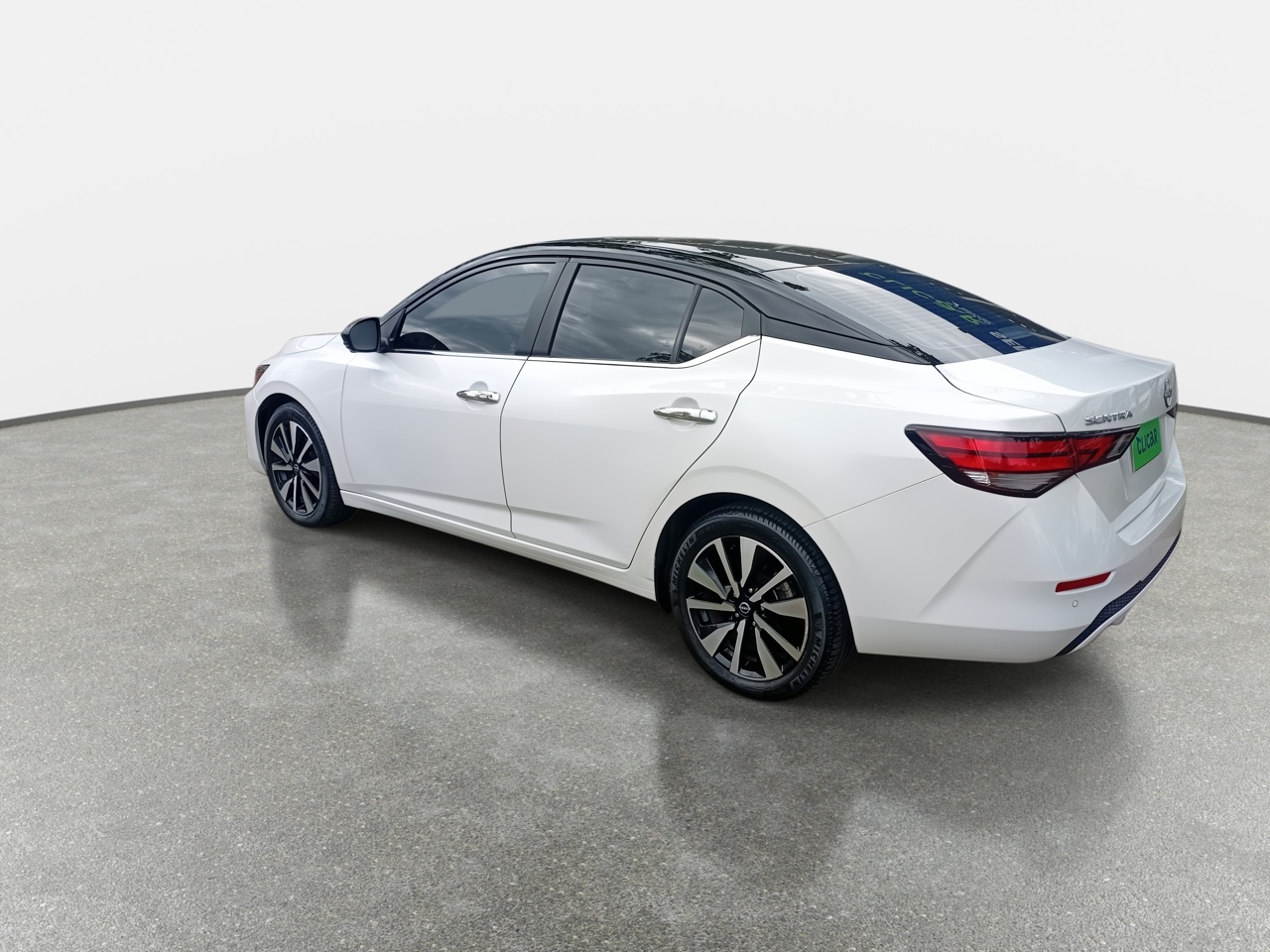 NISSAN - 5