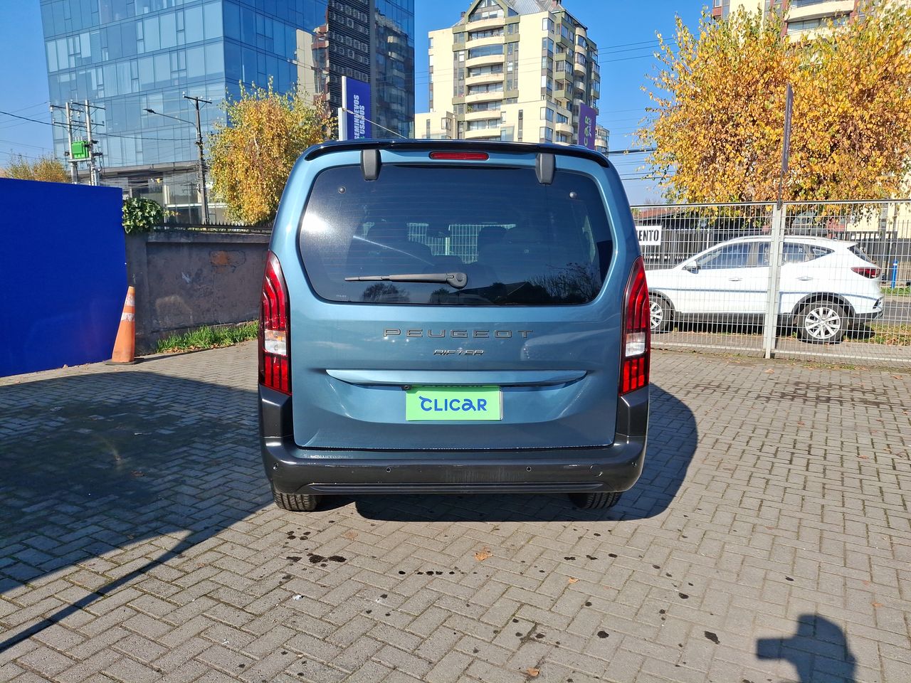 PEUGEOT - 6
