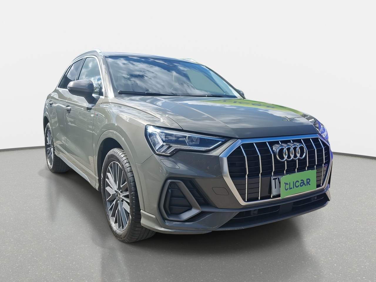 AUDI