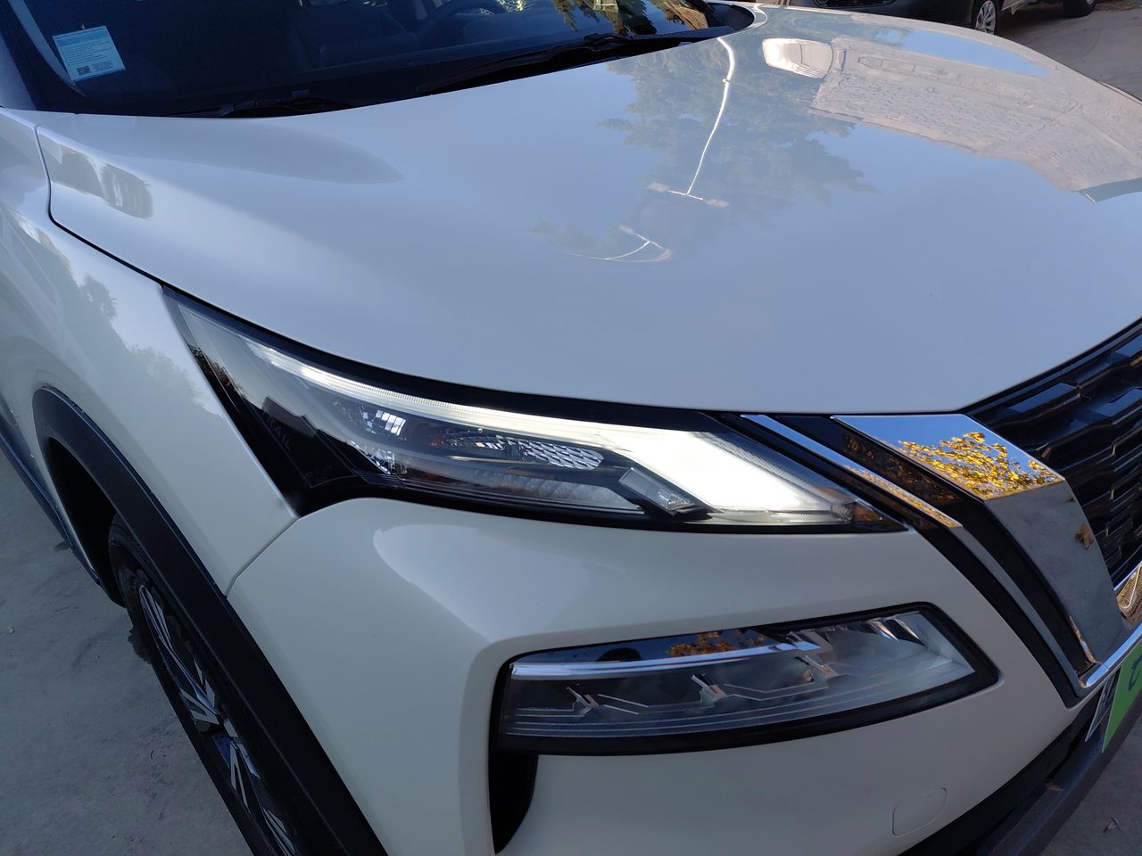 NISSAN - 19