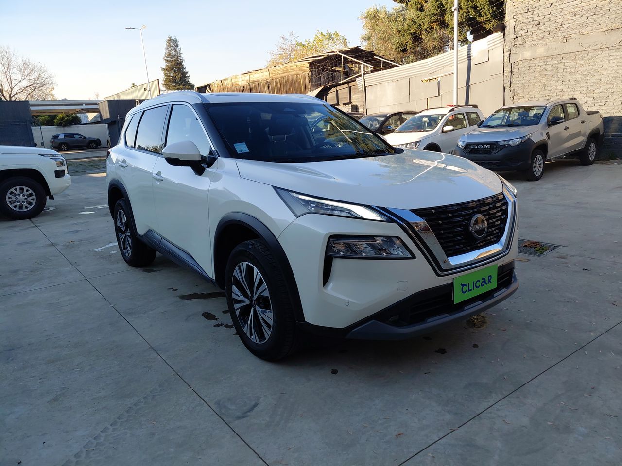 NISSAN - 1