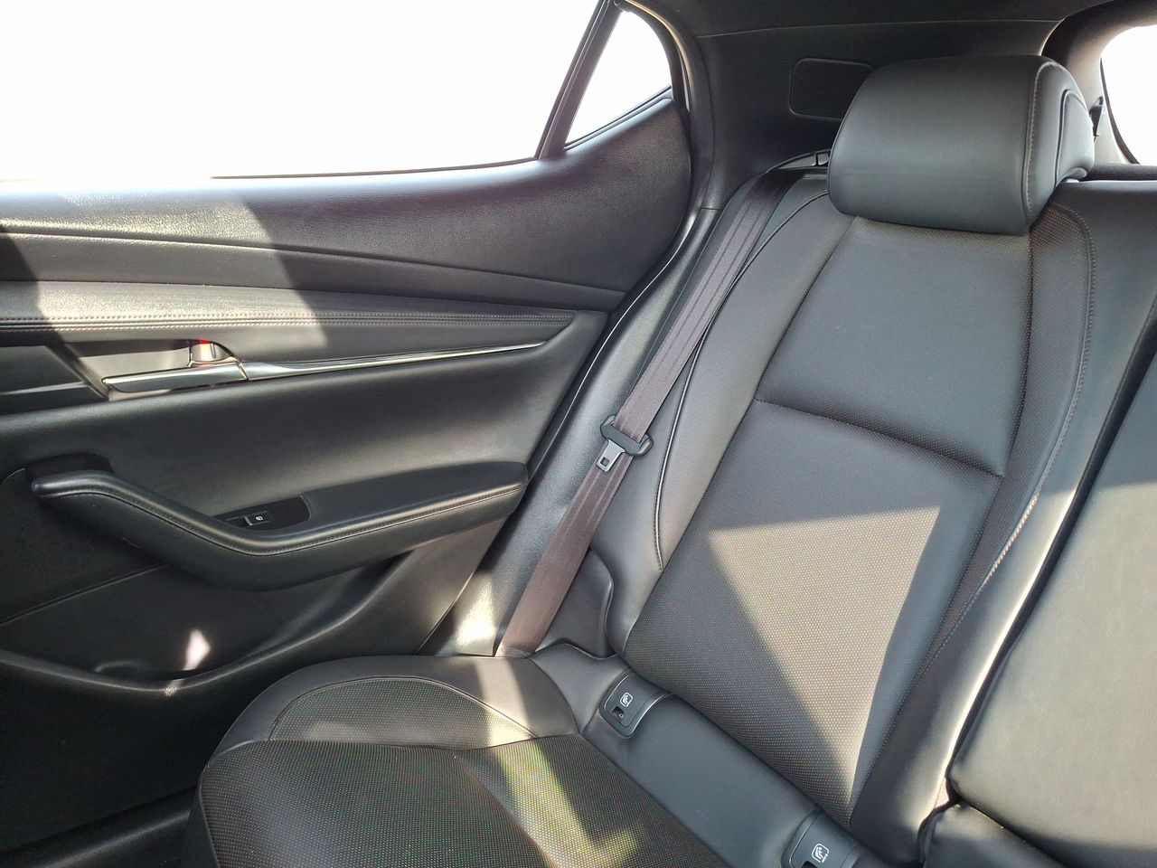 MAZDA - 4