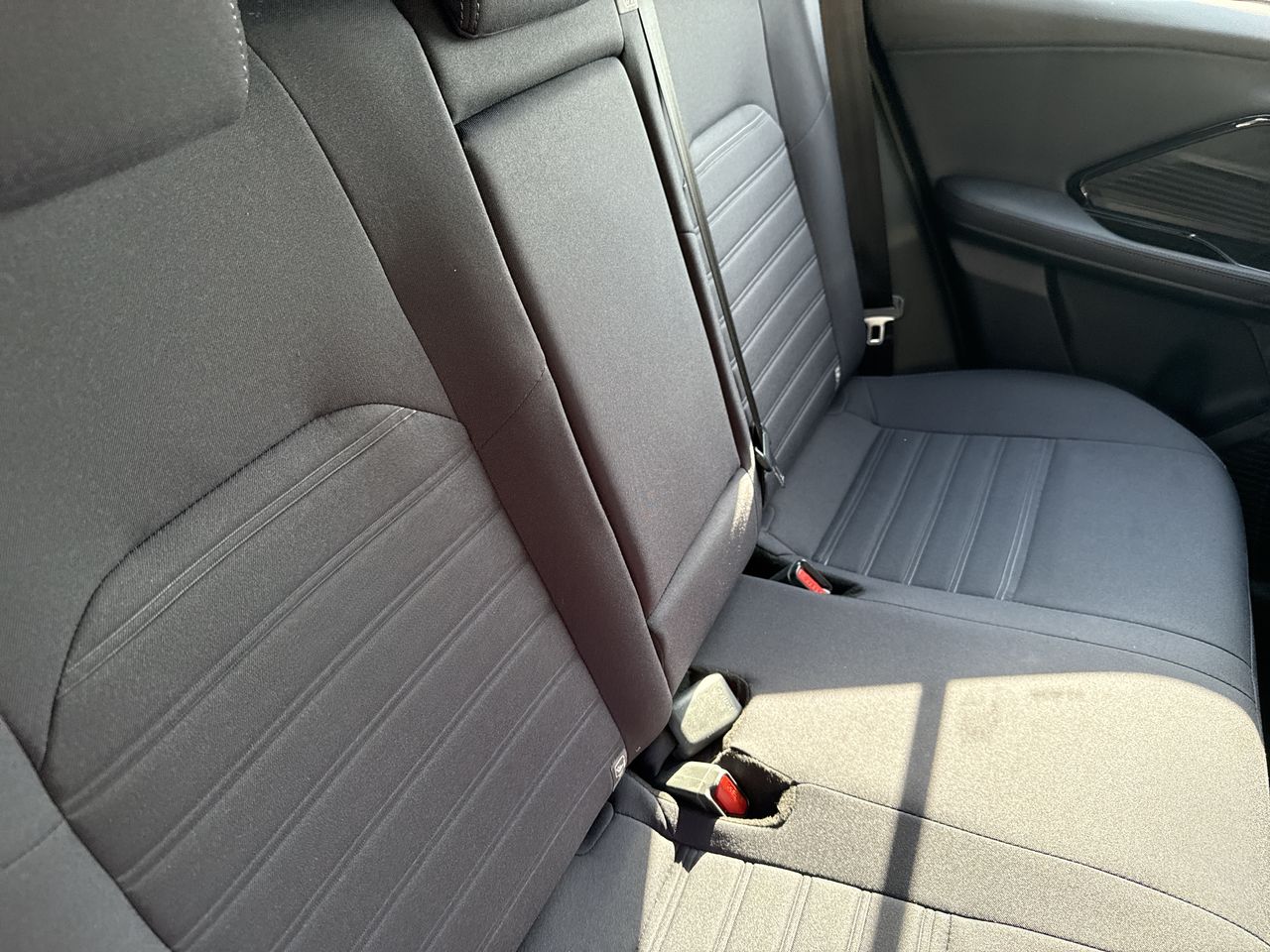 Toyota Yaris Cross — foto 34 de 34
