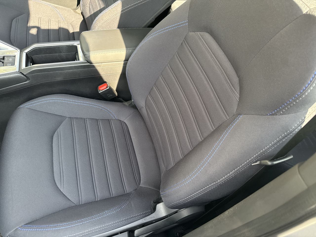 Toyota Yaris Cross — foto 24 de 34