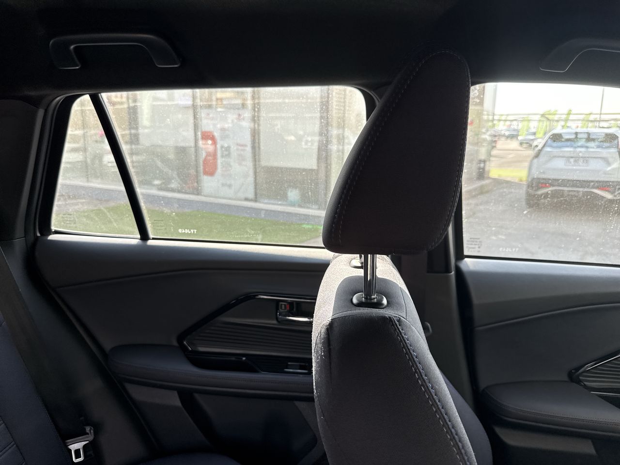 Toyota Yaris Cross — foto 16 de 34