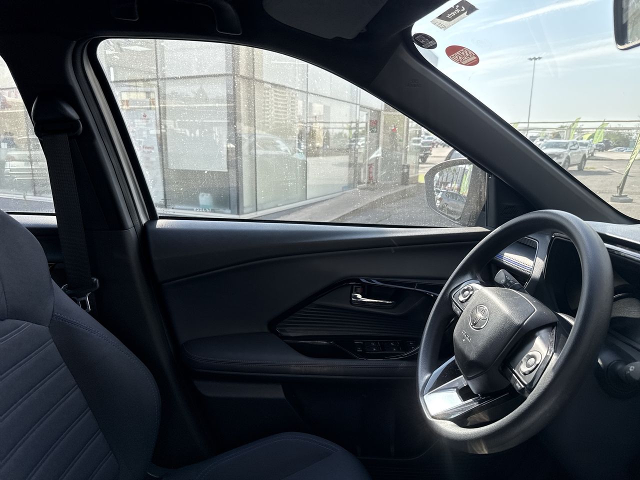 Toyota Yaris Cross — foto 17 de 34