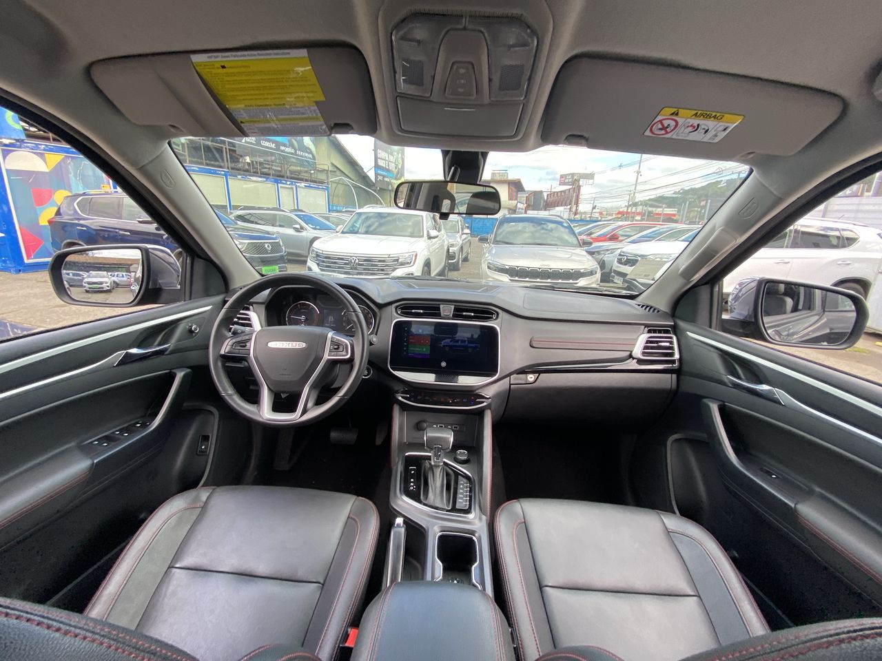Maxus T60 — foto 10 de 36