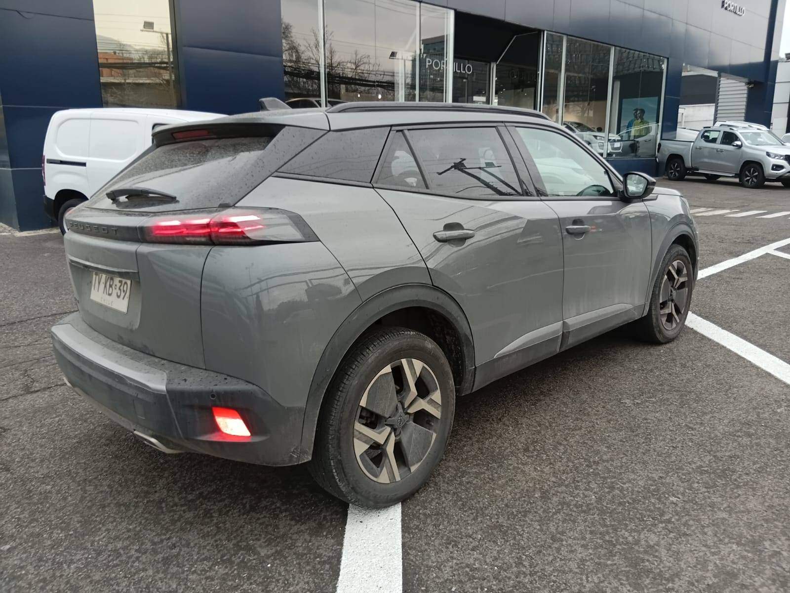 PEUGEOT - 4