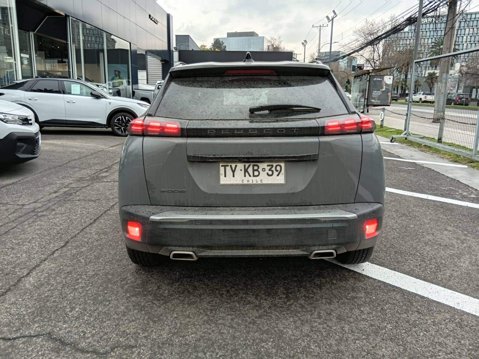 PEUGEOT - 5