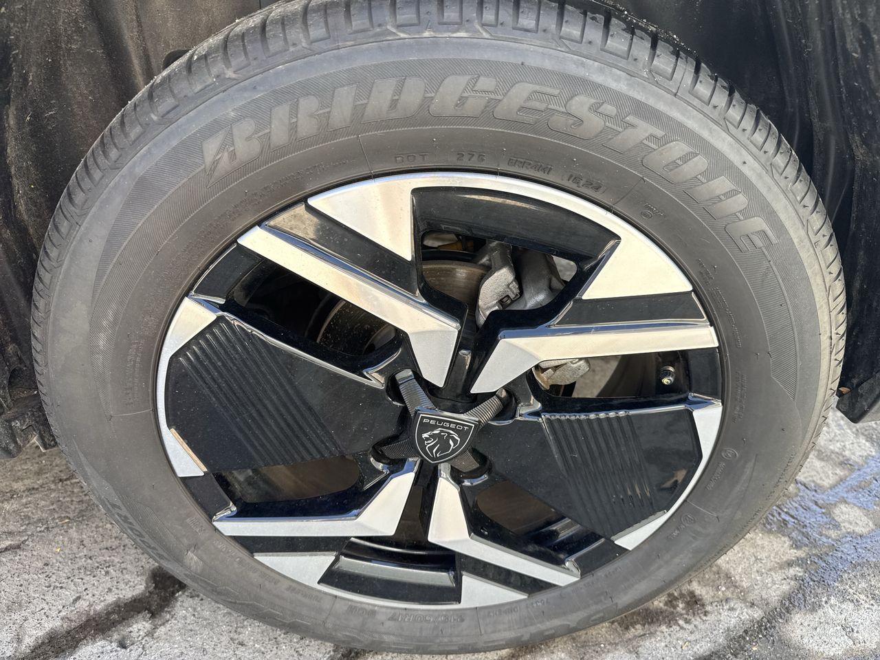 Peugeot 2008 — foto 2 de 20