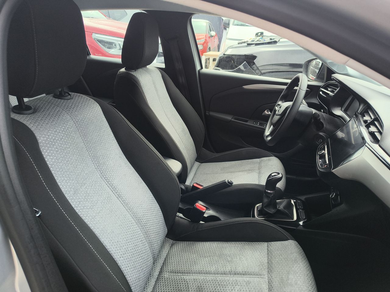 Opel Corsa — foto 32 de 34
