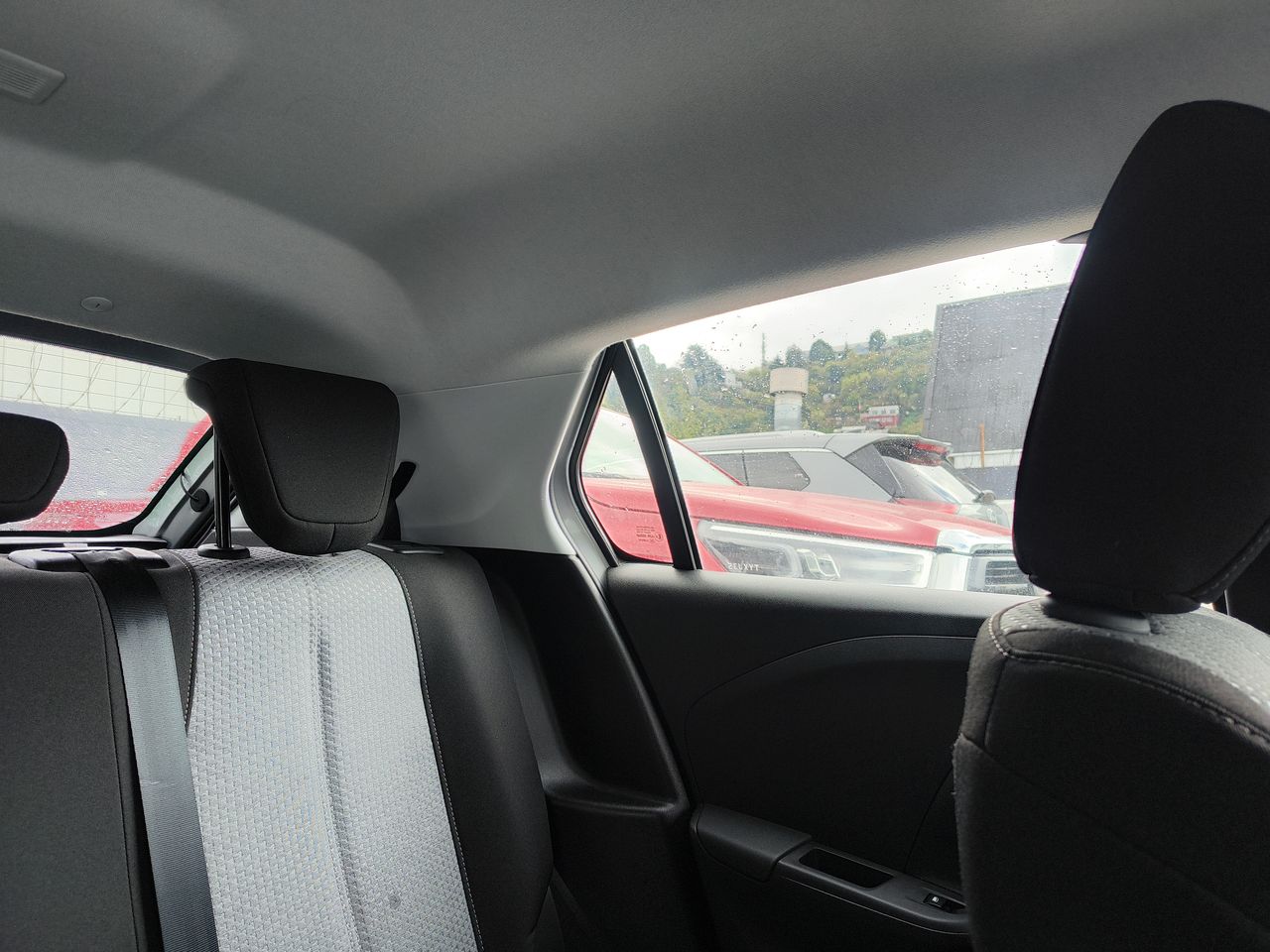Opel Corsa — foto 13 de 34
