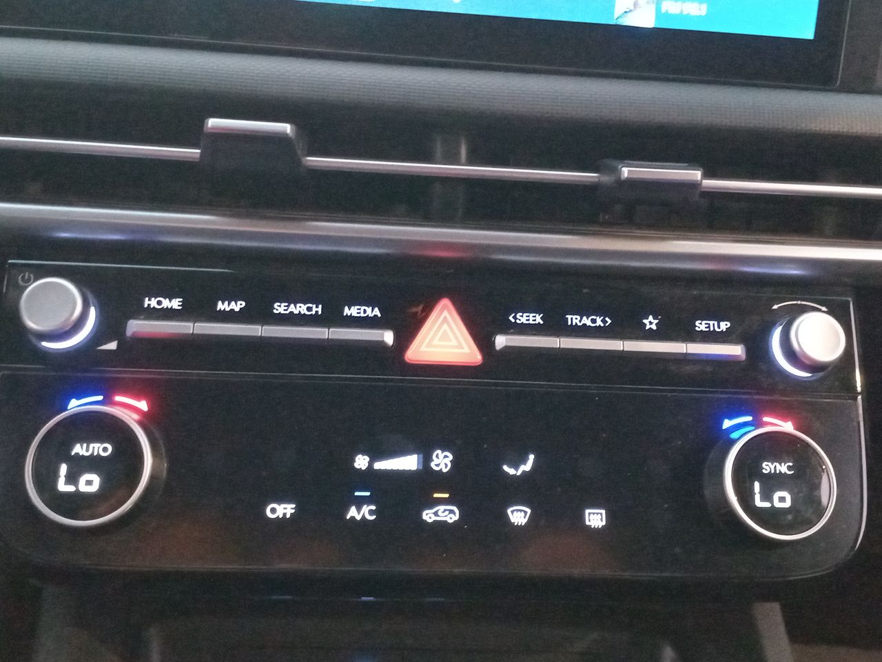 HYUNDAI - 29