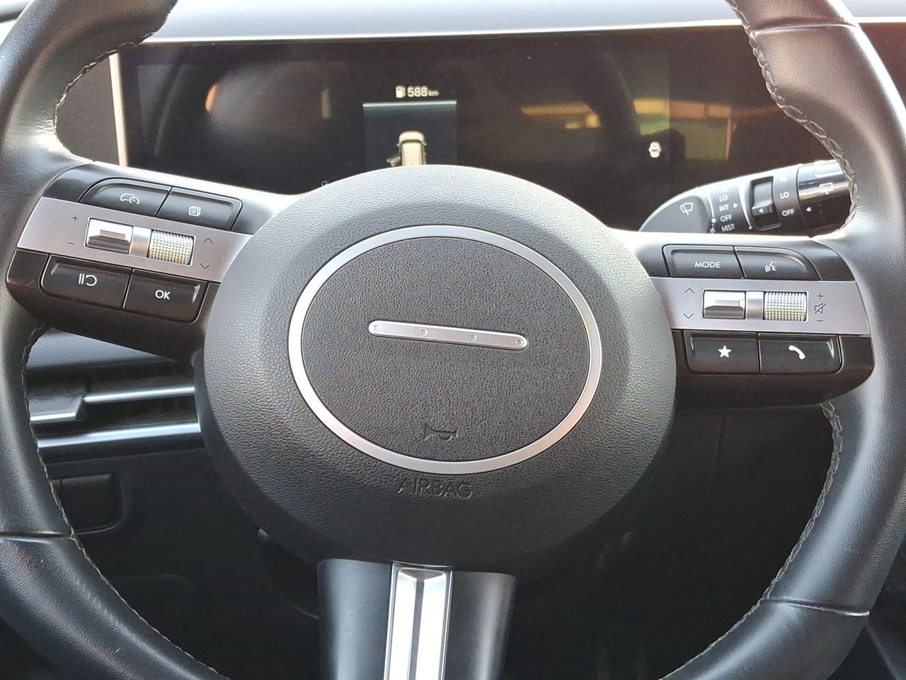 HYUNDAI - 17