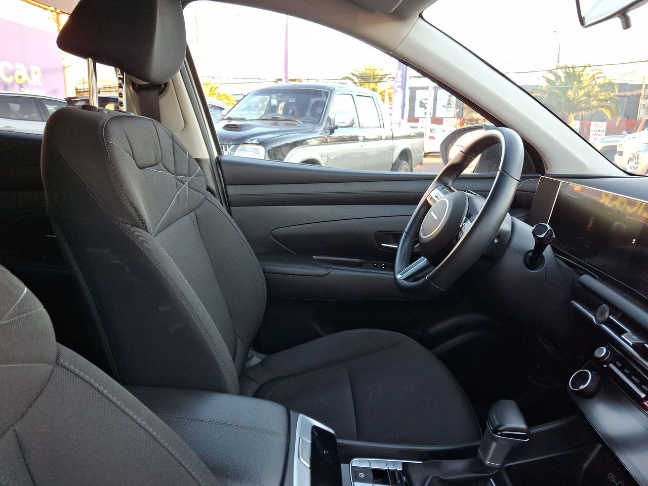 HYUNDAI - 8