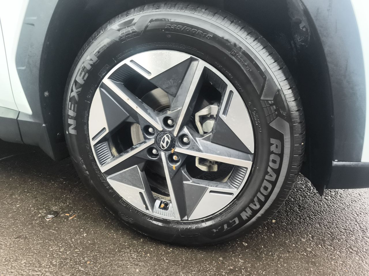 Hyundai Tucson — foto 8 de 25
