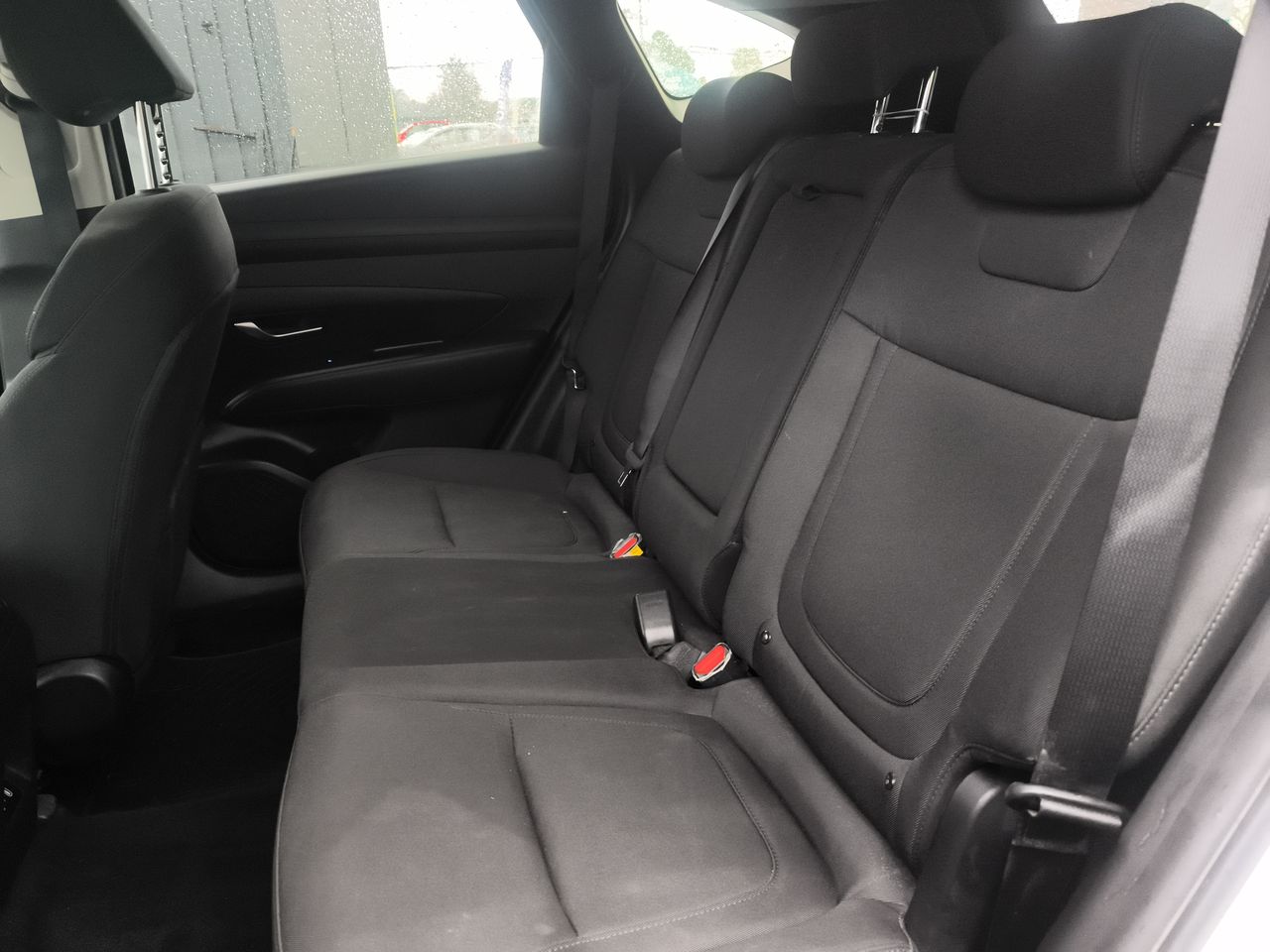 HYUNDAI - 4