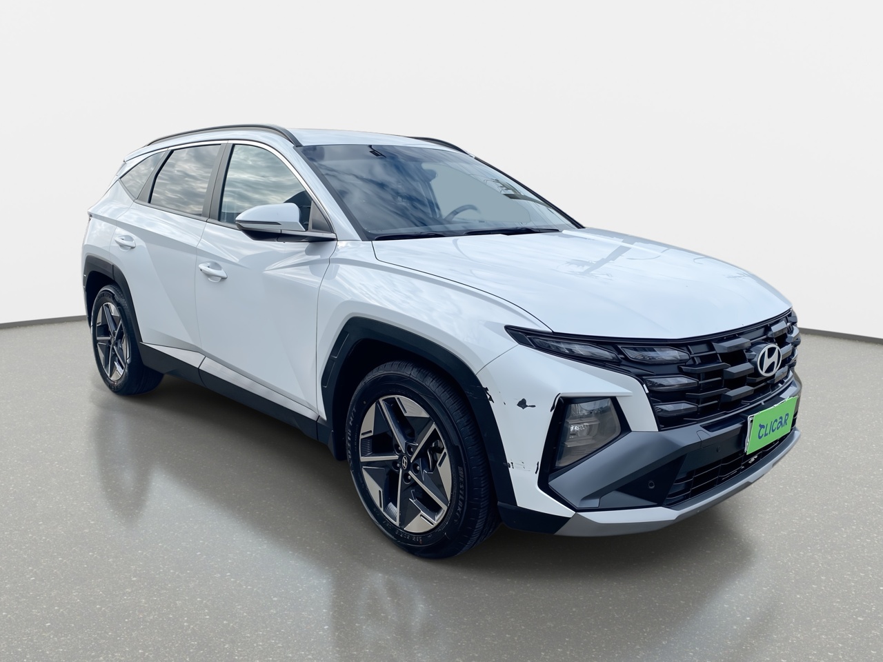 HYUNDAI