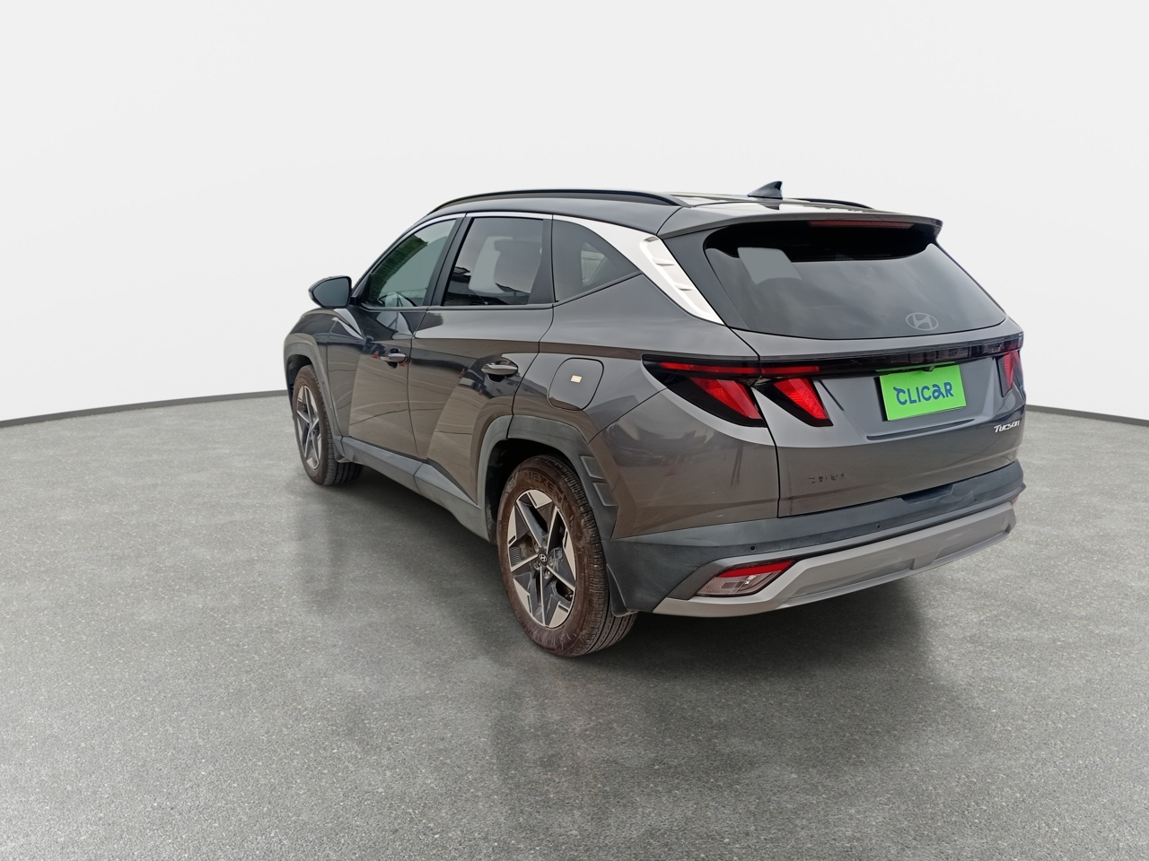 HYUNDAI - 5