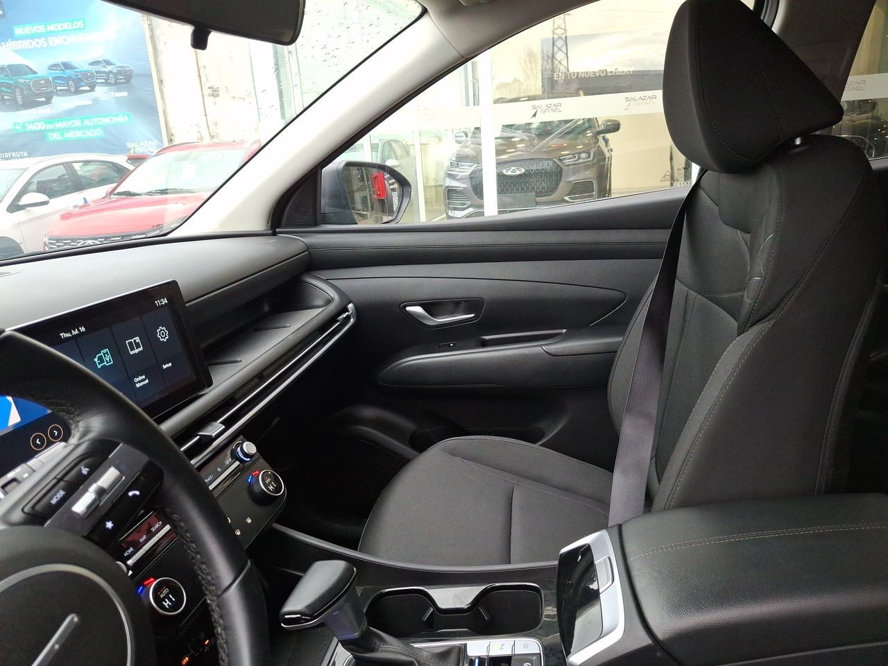 HYUNDAI - 1
