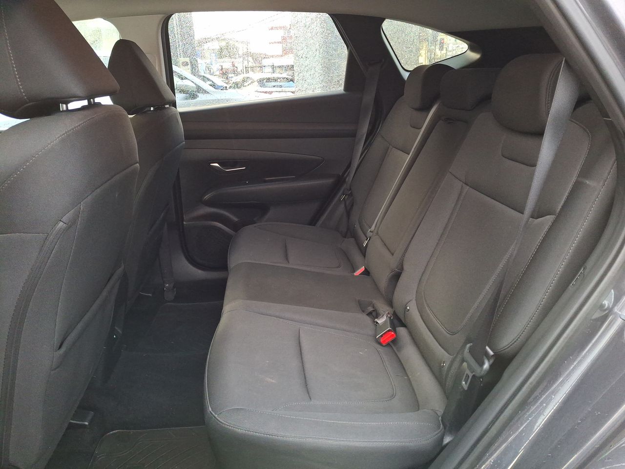 HYUNDAI - 4