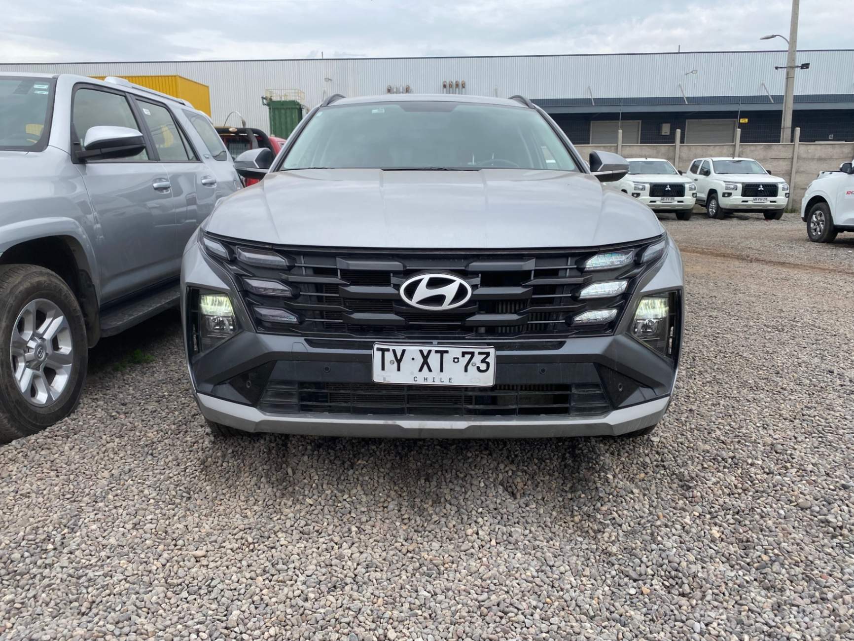 HYUNDAI - 2