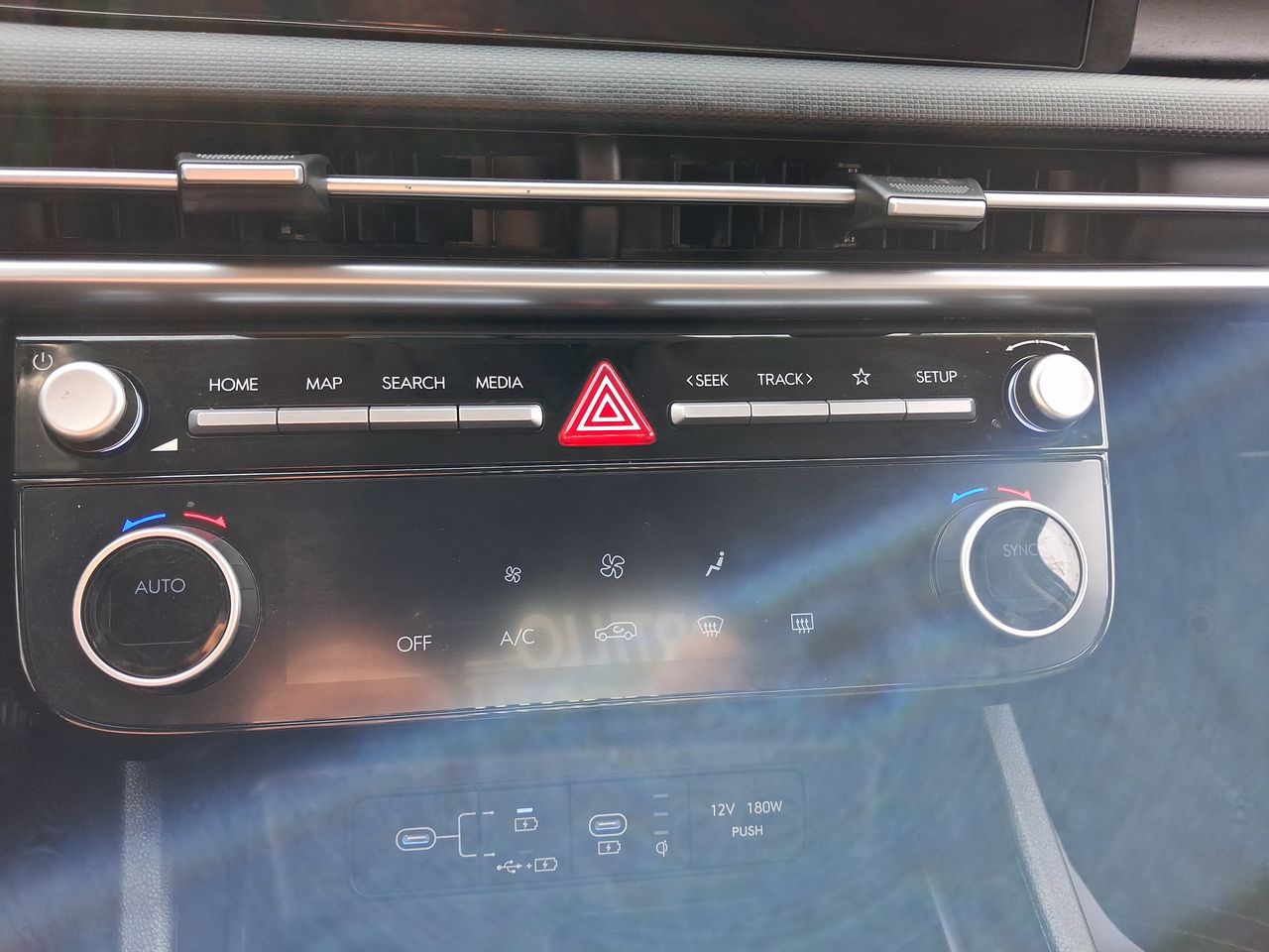 Hyundai Tucson — foto 22 de 28