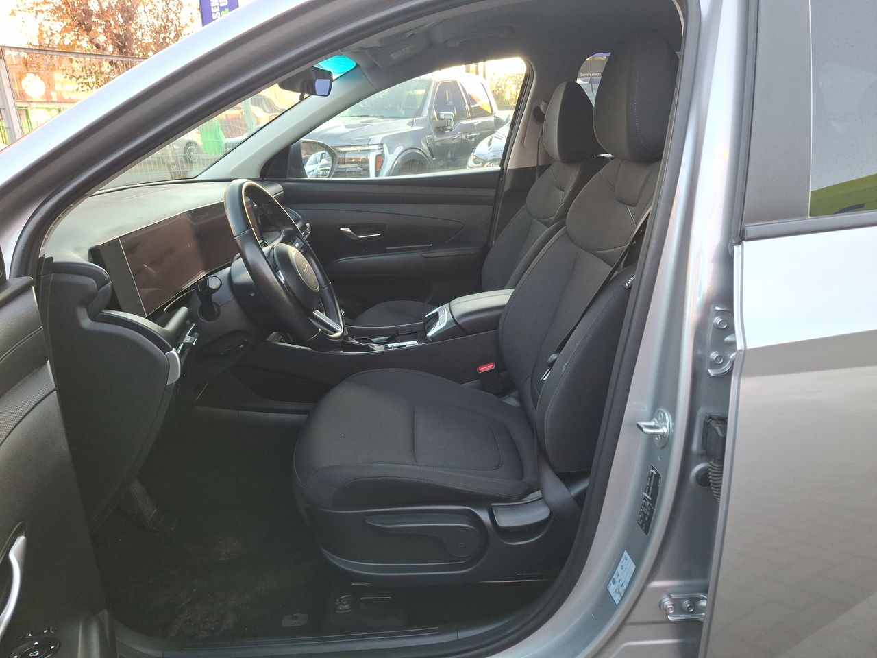 HYUNDAI - 15