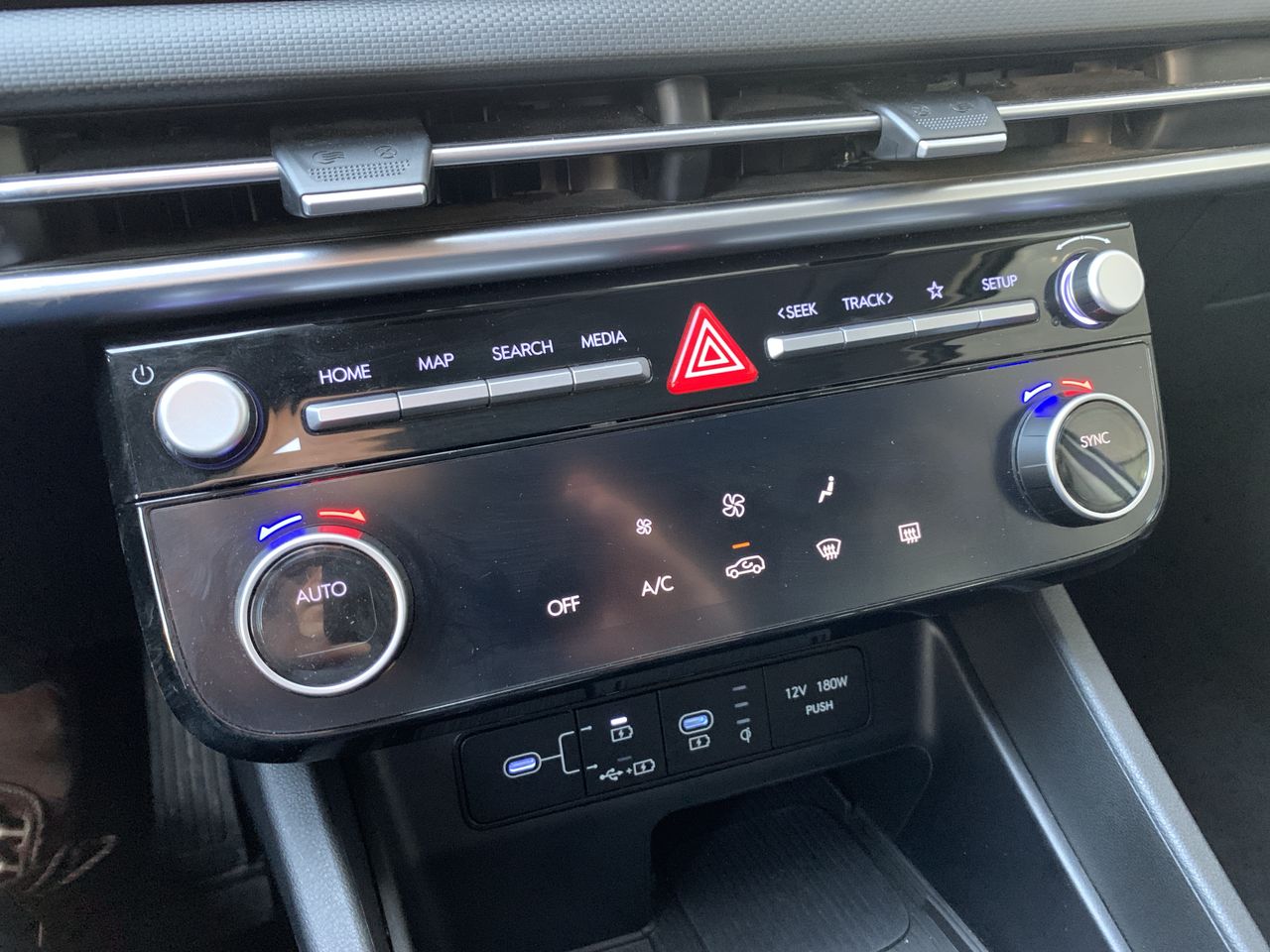 HYUNDAI - 29