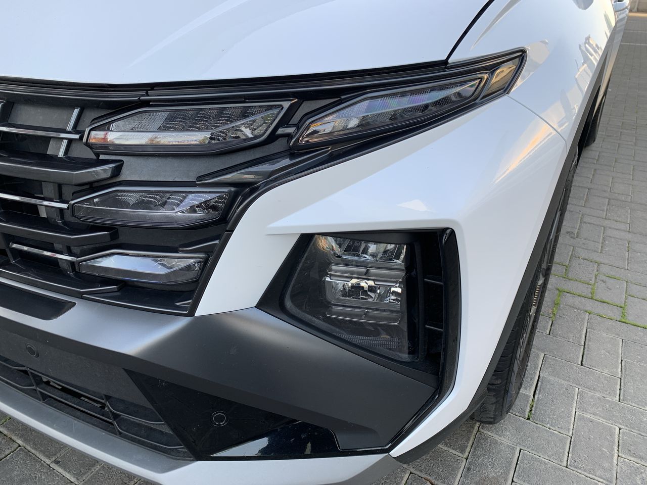 HYUNDAI - 19