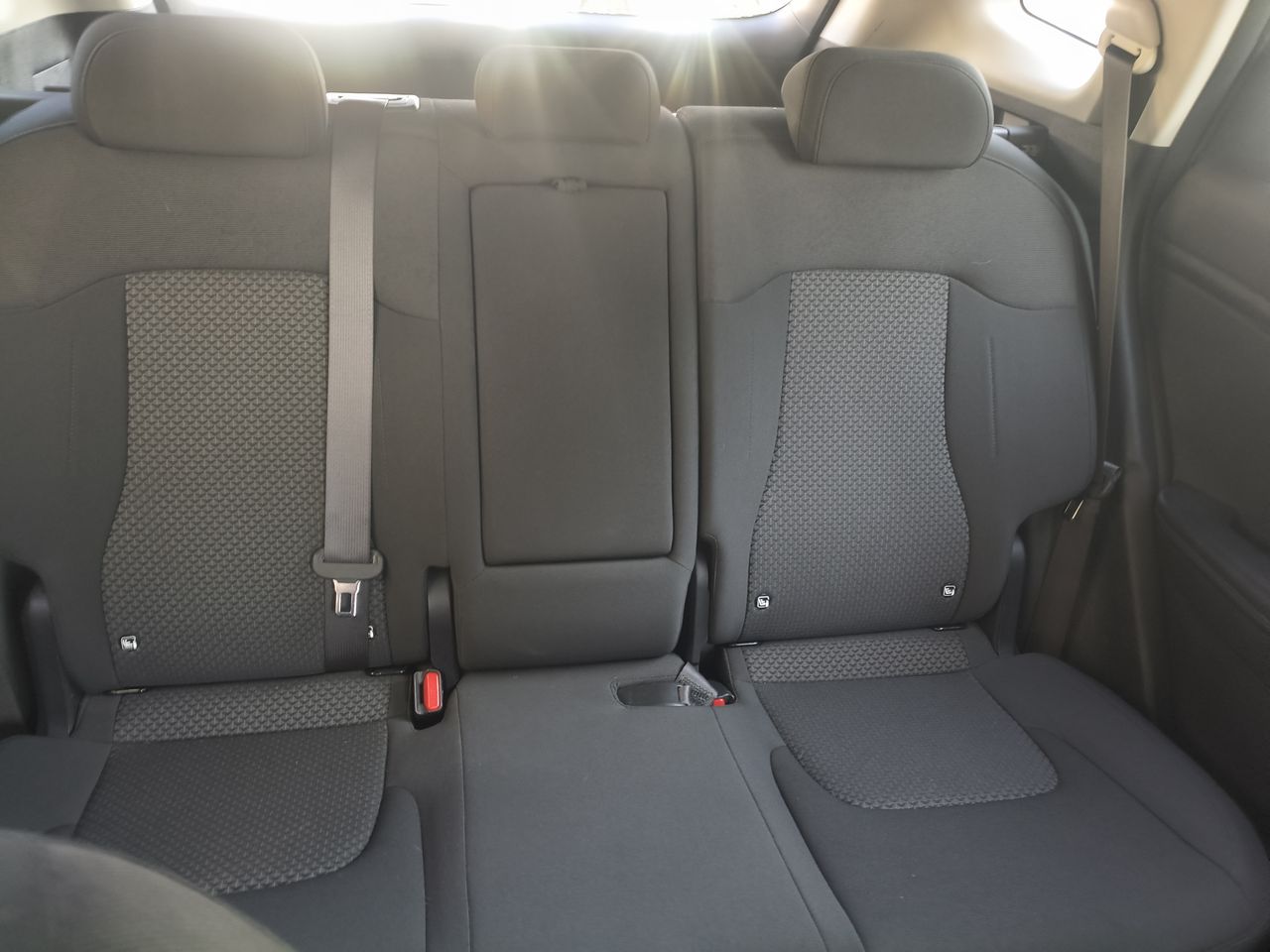KIA Sportage — foto 6 de 22