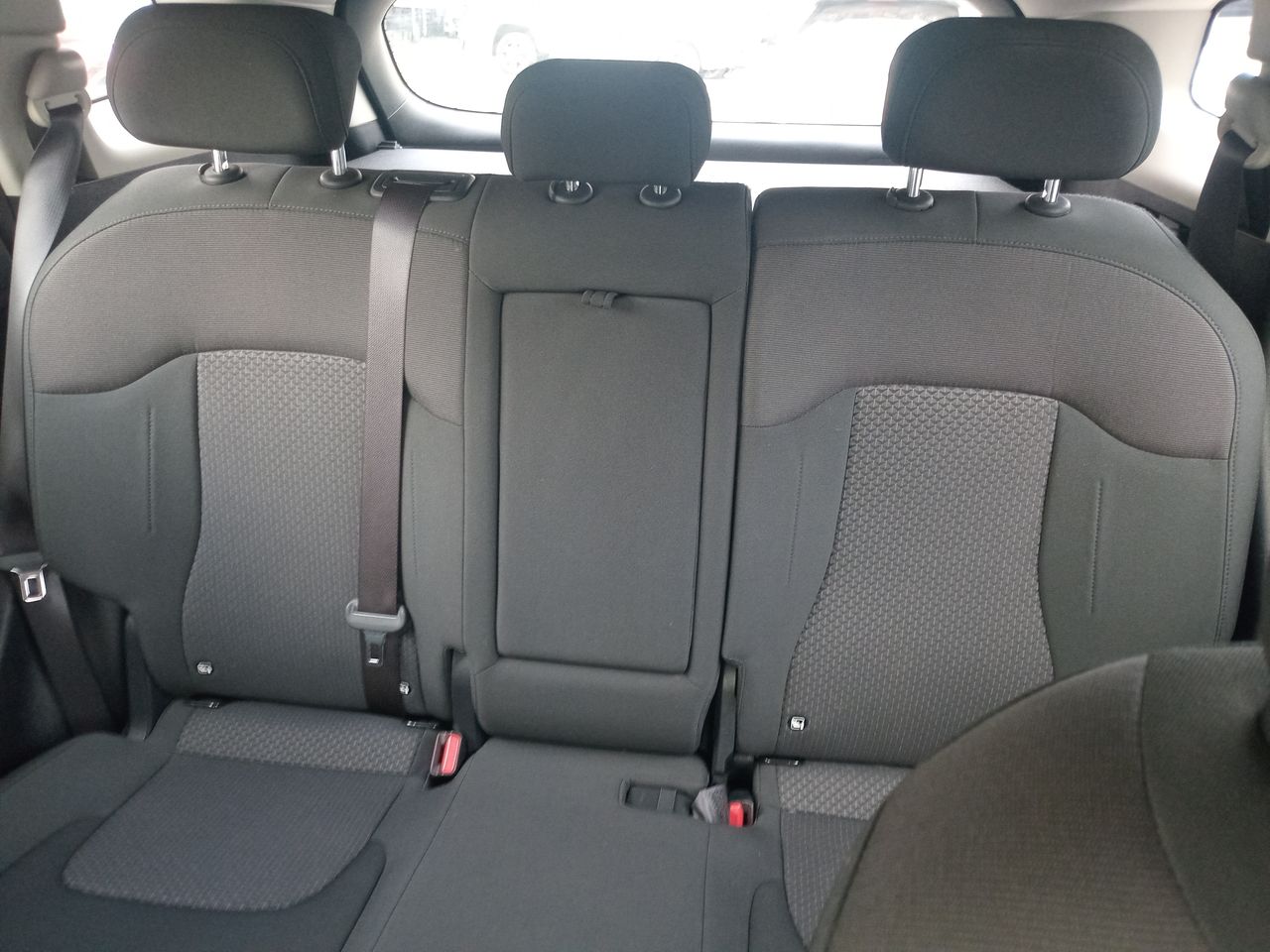 KIA Sportage — foto 13 de 35