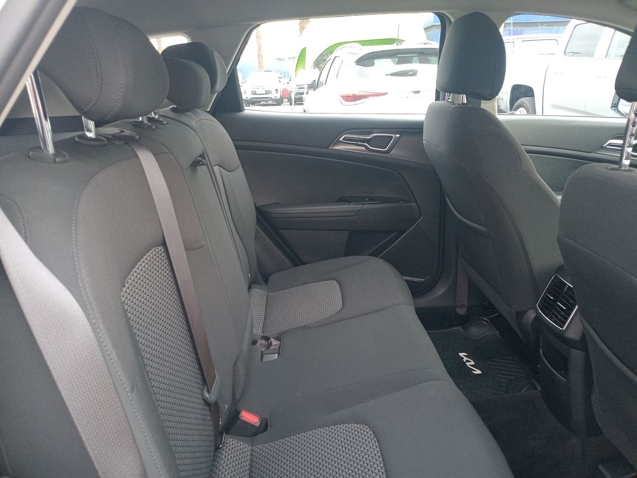 KIA Sportage — foto 14 de 35