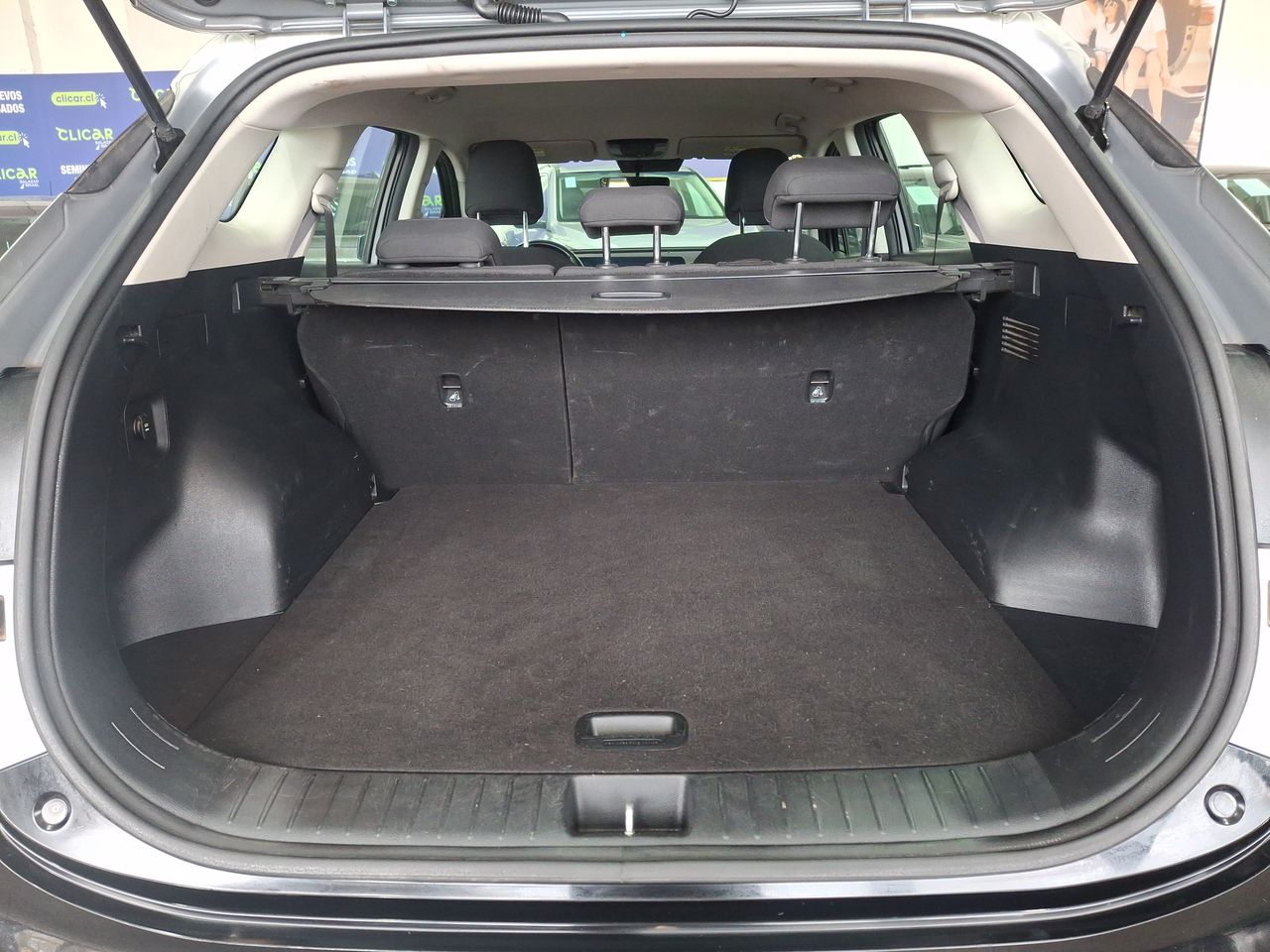 KIA Sportage — foto 21 de 35
