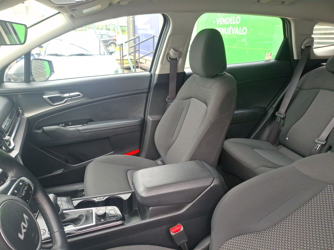 KIA Sportage — foto 12 de 35