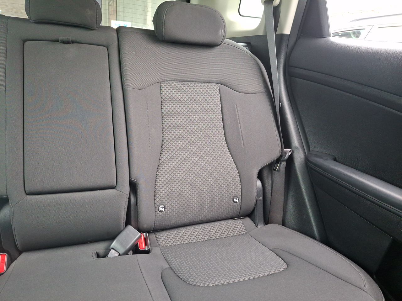 KIA Sportage — foto 15 de 35