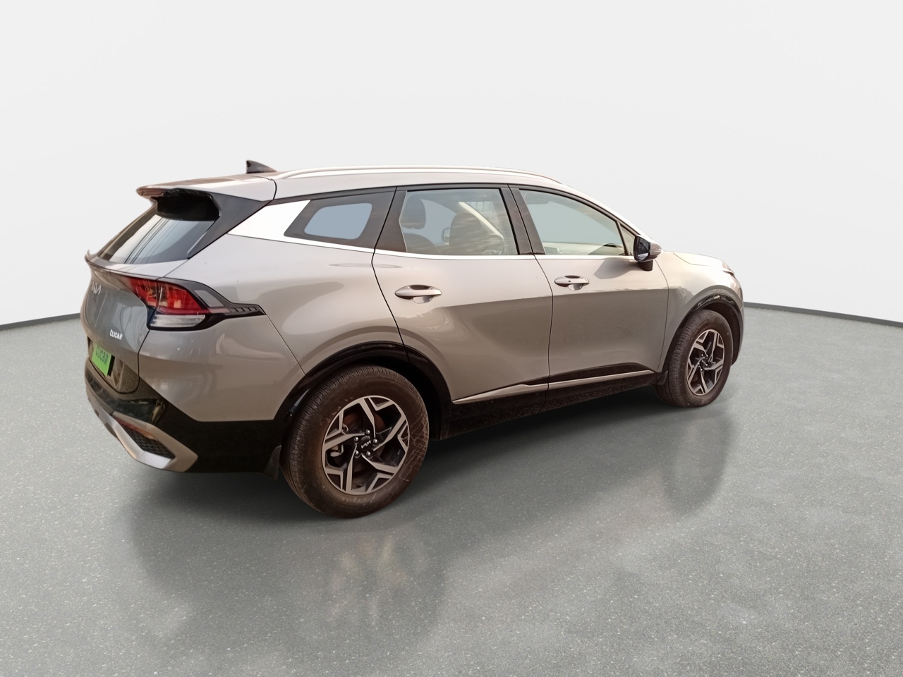 KIA Sportage — foto 8 de 26