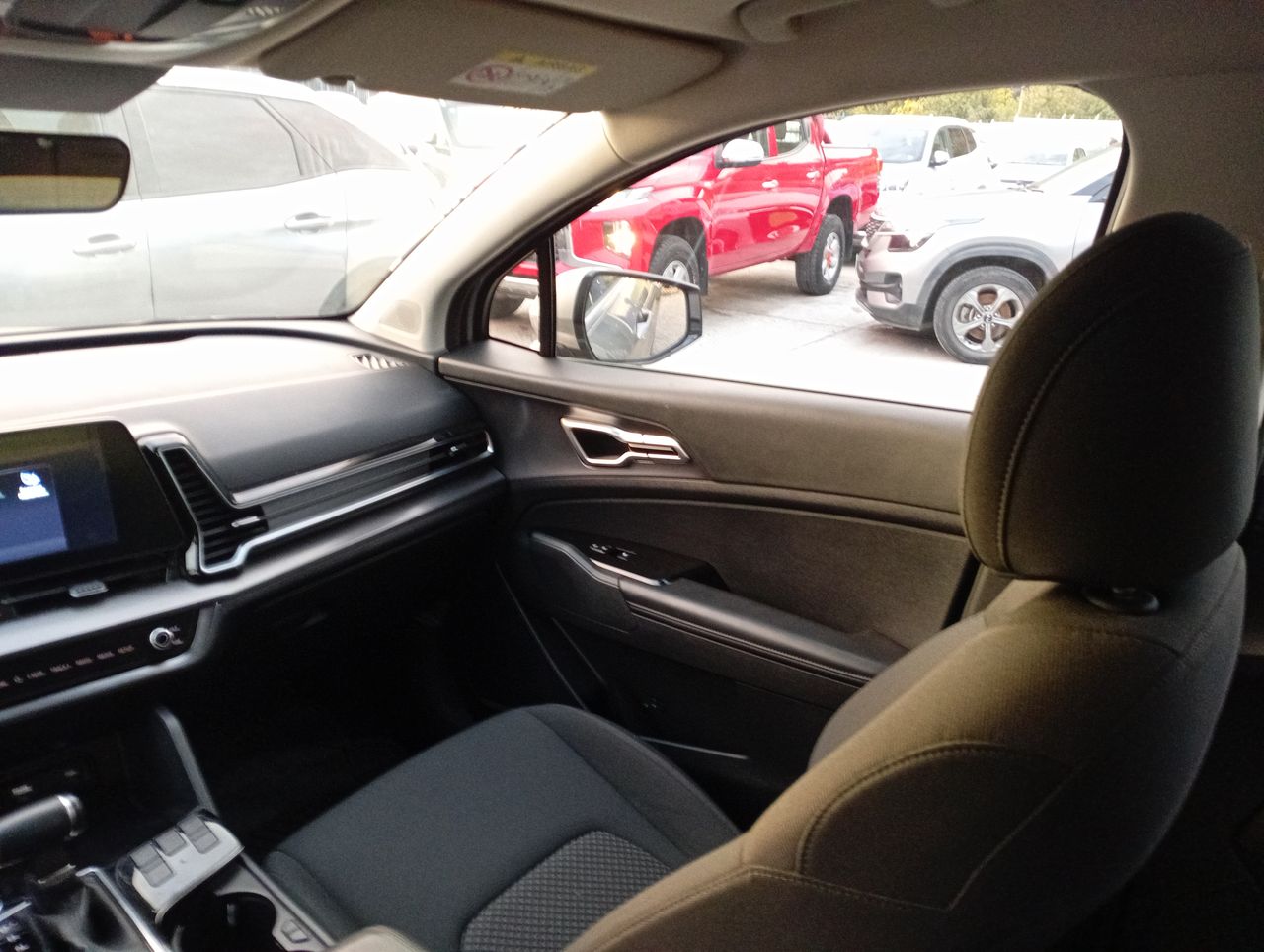 KIA Sportage — foto 11 de 26