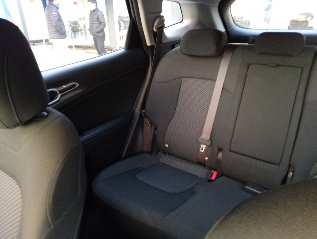 KIA Sportage — foto 13 de 26