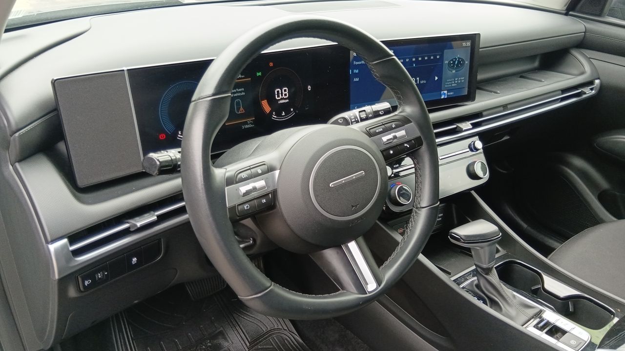 Hyundai Tucson — foto 17 de 30