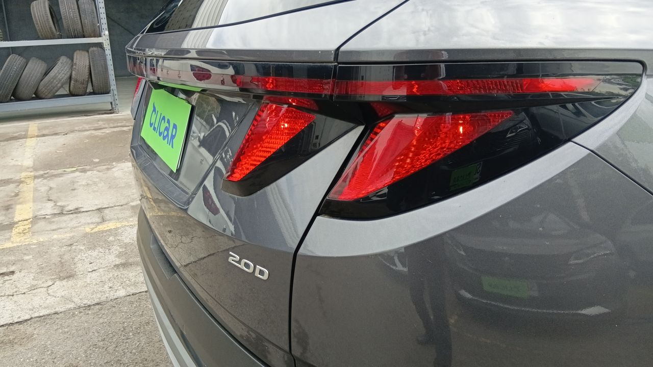 Hyundai Tucson — foto 12 de 30