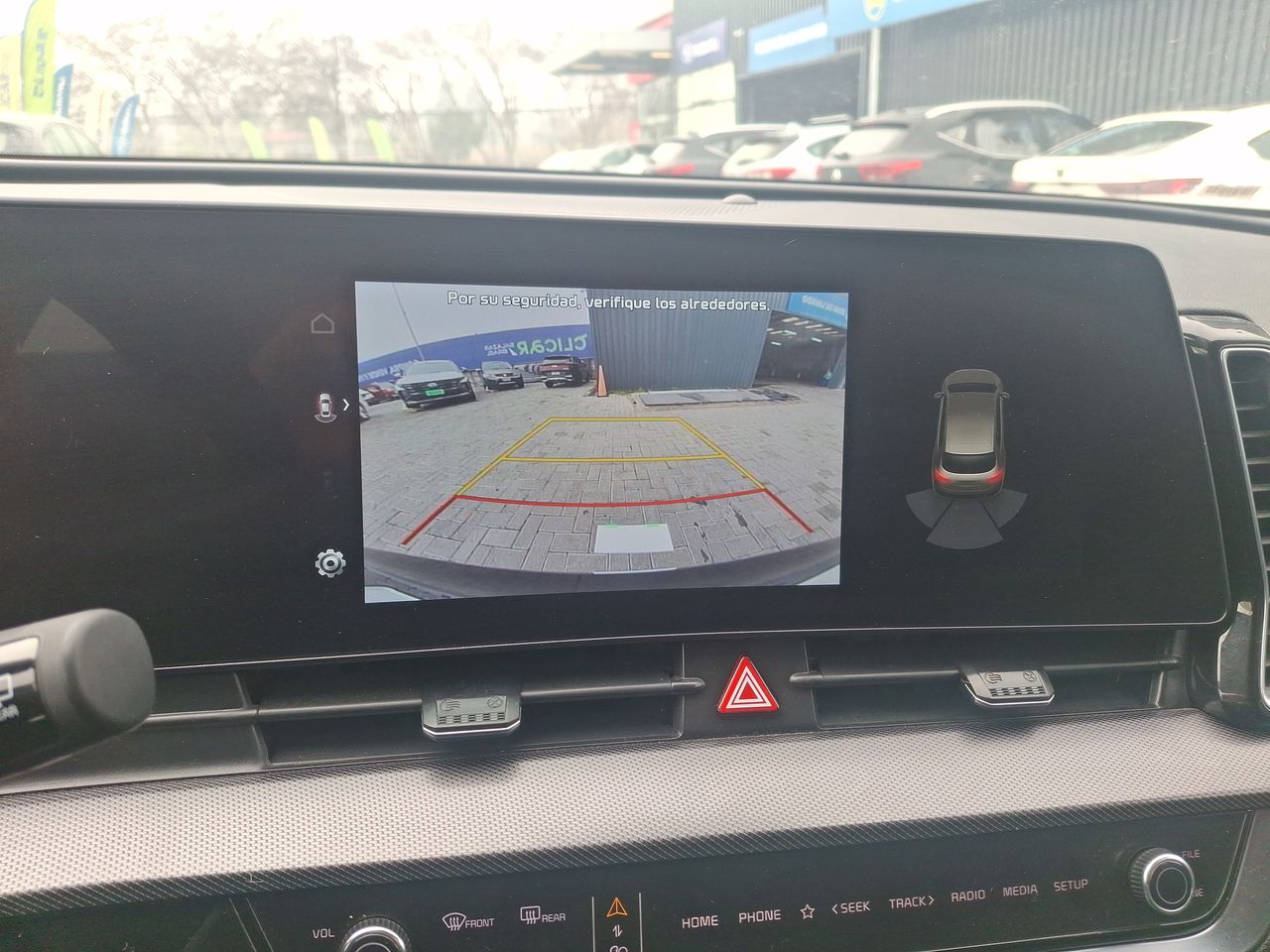 KIA Sportage — foto 29 de 35