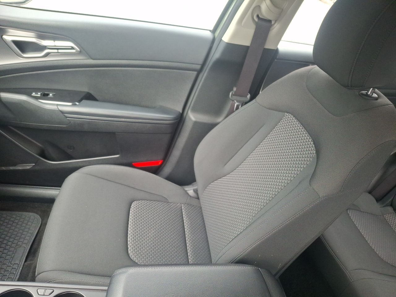 KIA Sportage — foto 33 de 35