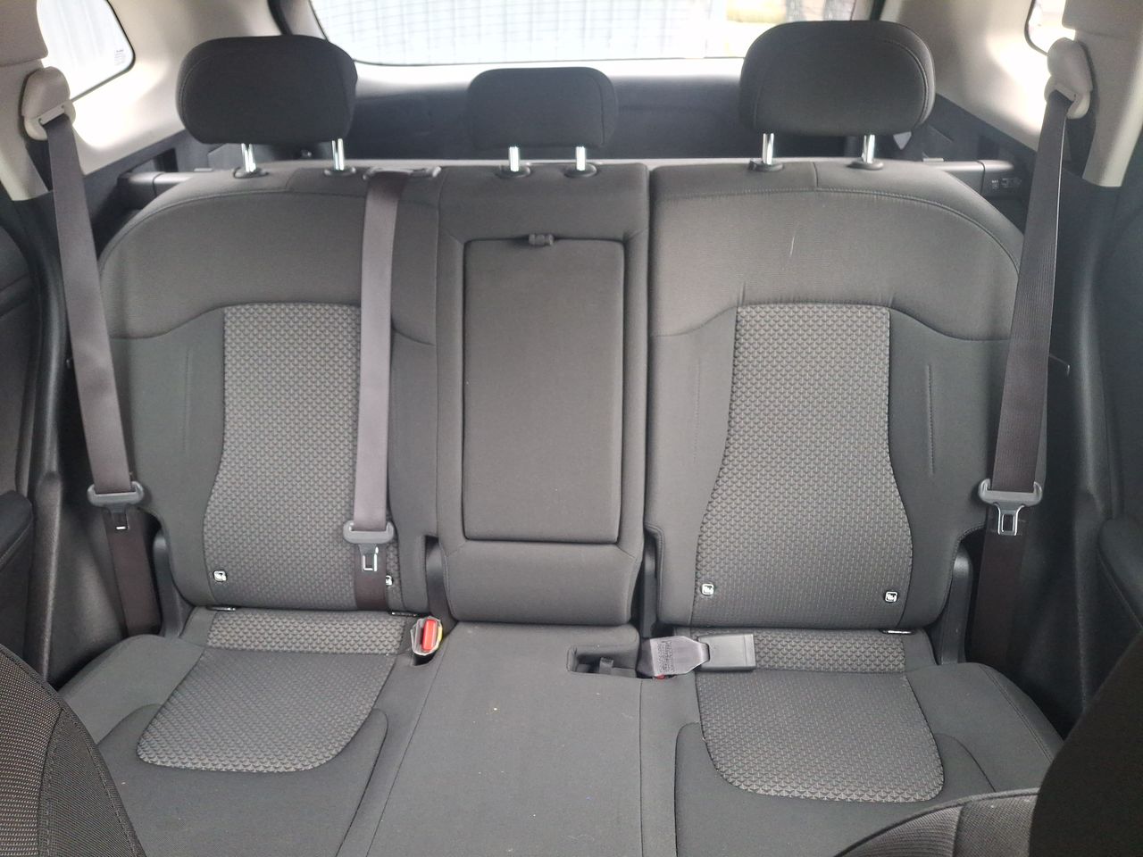 KIA Sportage — foto 34 de 35
