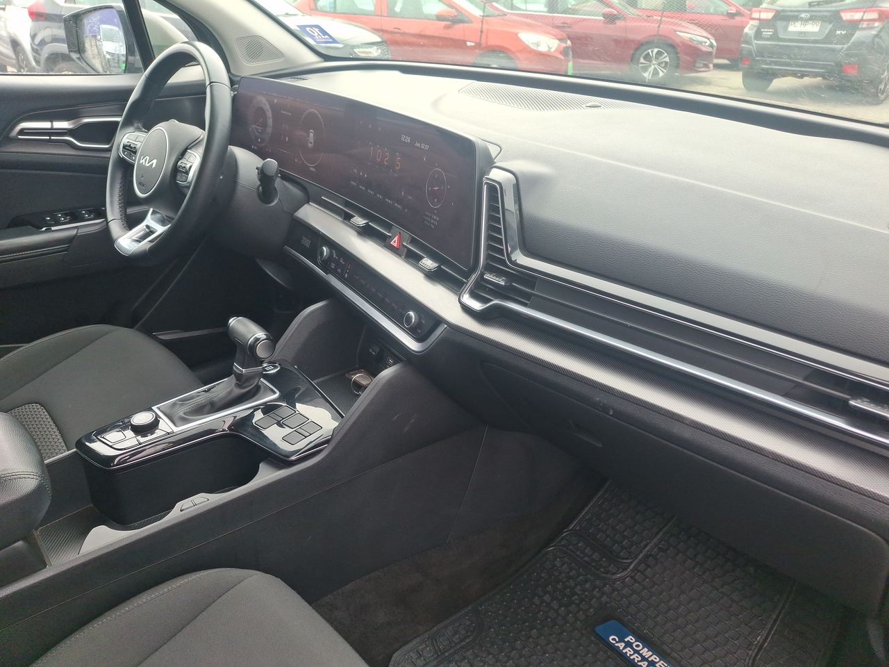 KIA Sportage — foto 15 de 35