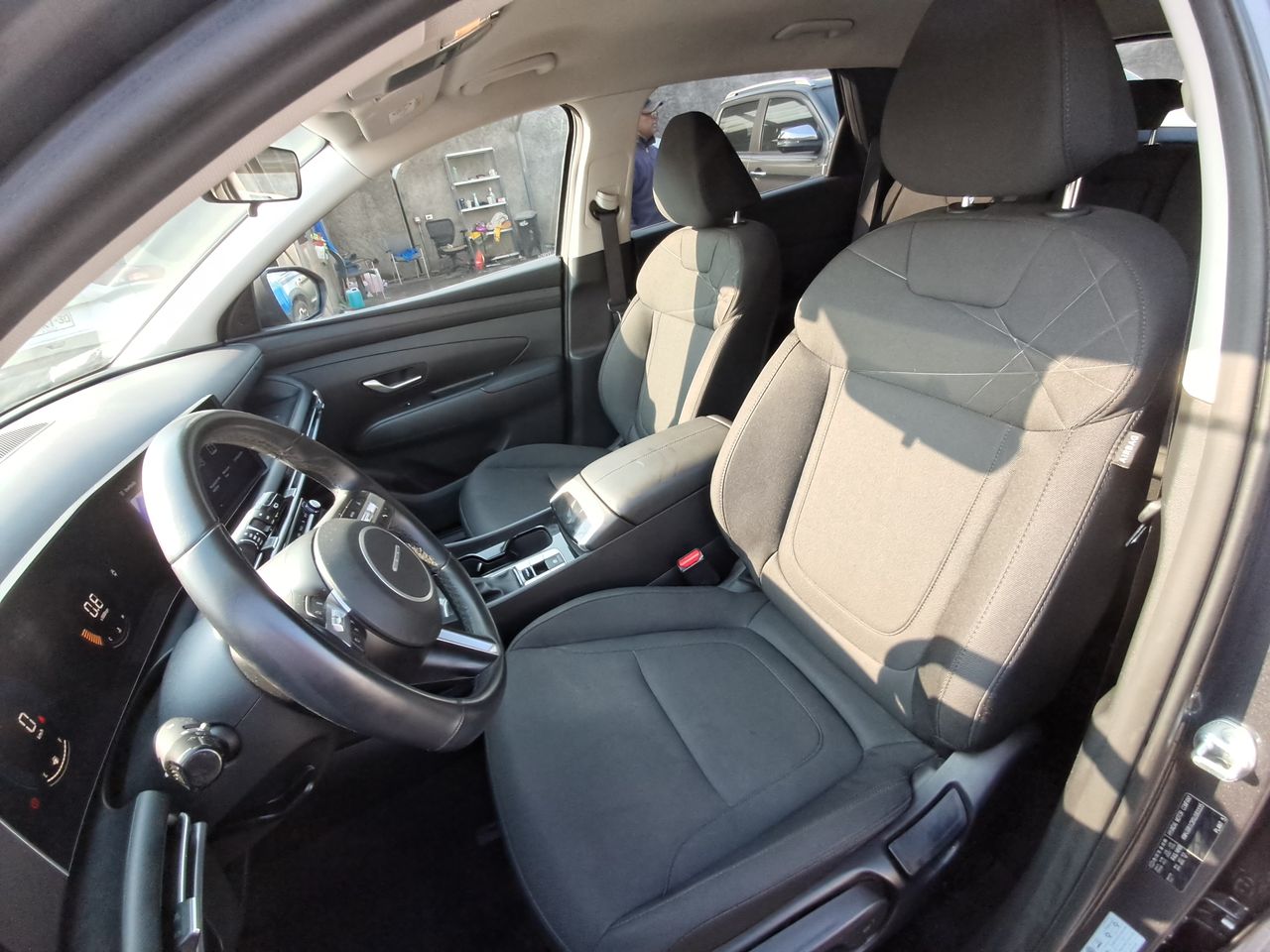 HYUNDAI - 14