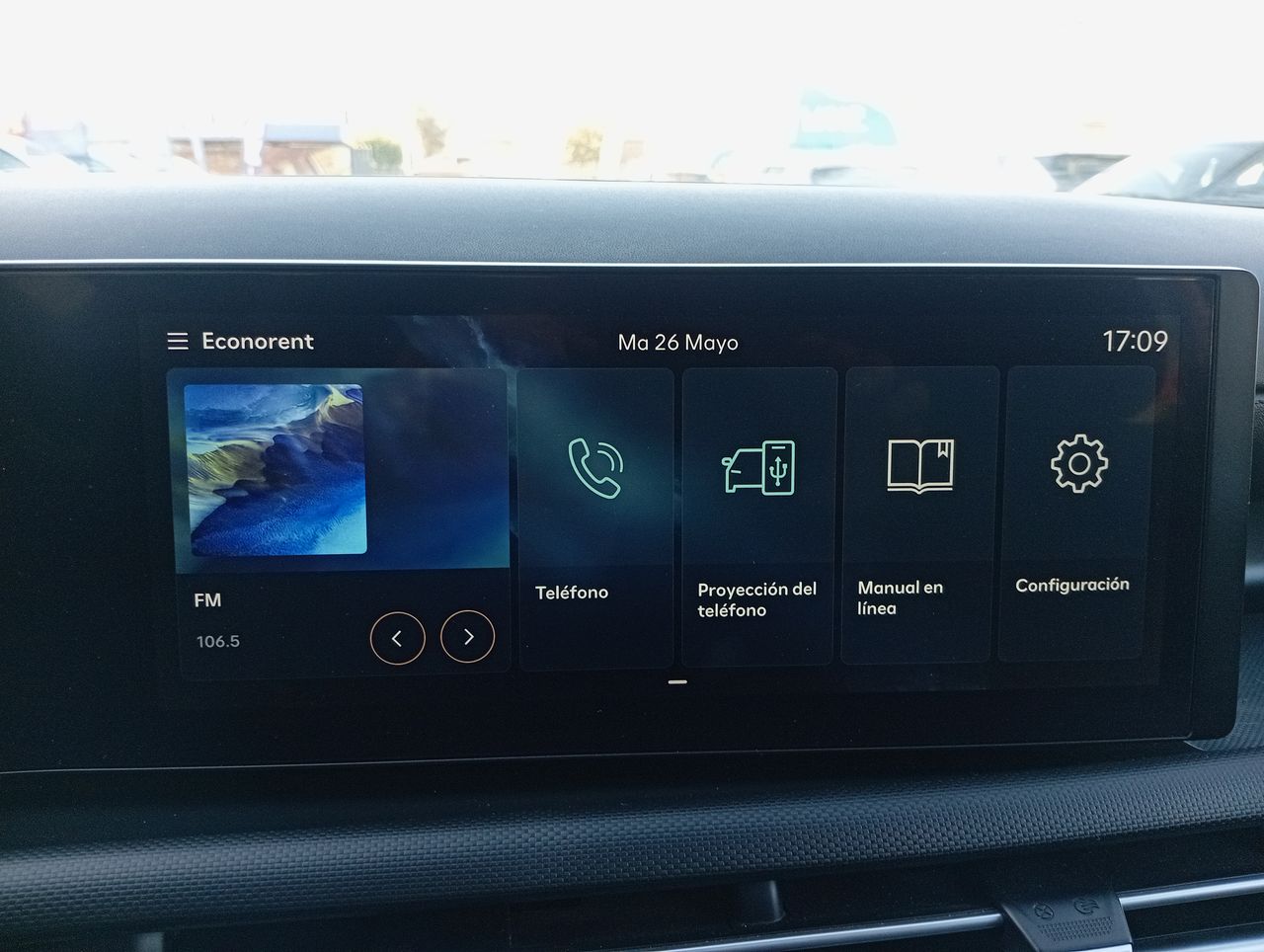 HYUNDAI - 18