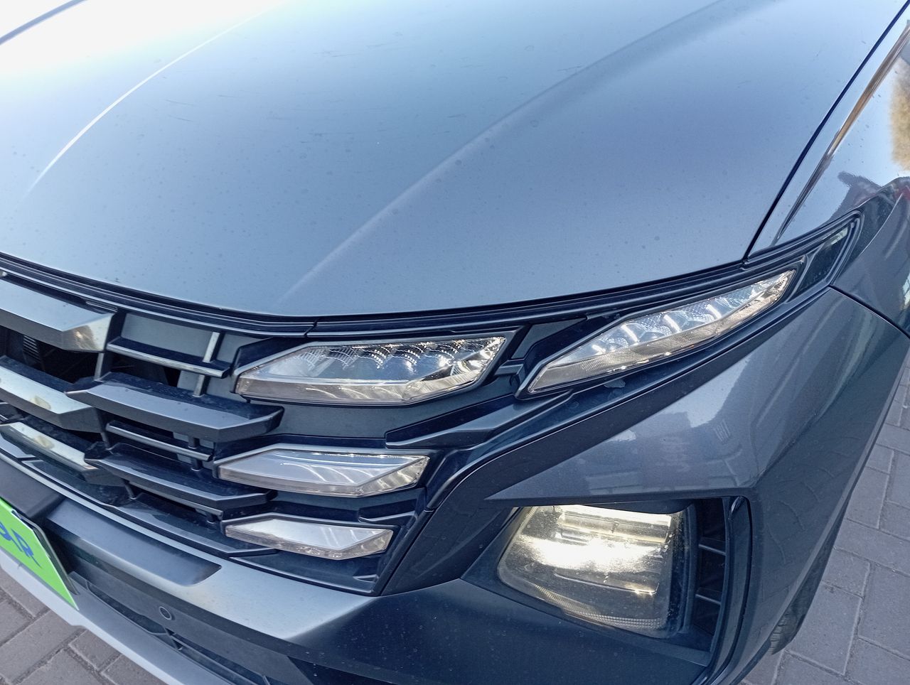 HYUNDAI - 8